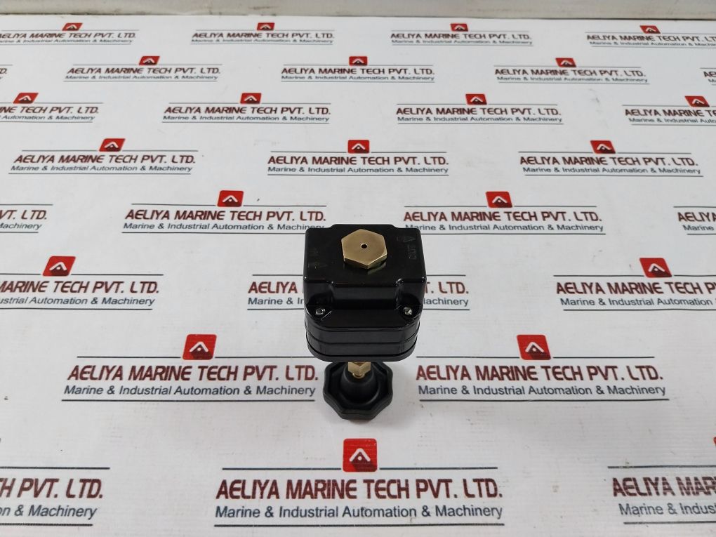 Imi Norgren 11-818-110 Pressure Regulator 14 Bar 200 Psig