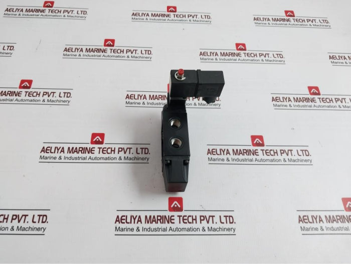 imi-norgren-12j-solenoid-valve-12vdc-ku21wf-0-17a-ip65