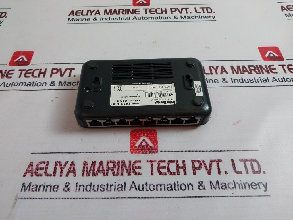 Intelbras Sf 800 Q Switch 8 Portas Fast Ethernet 0.6A 9Vdc