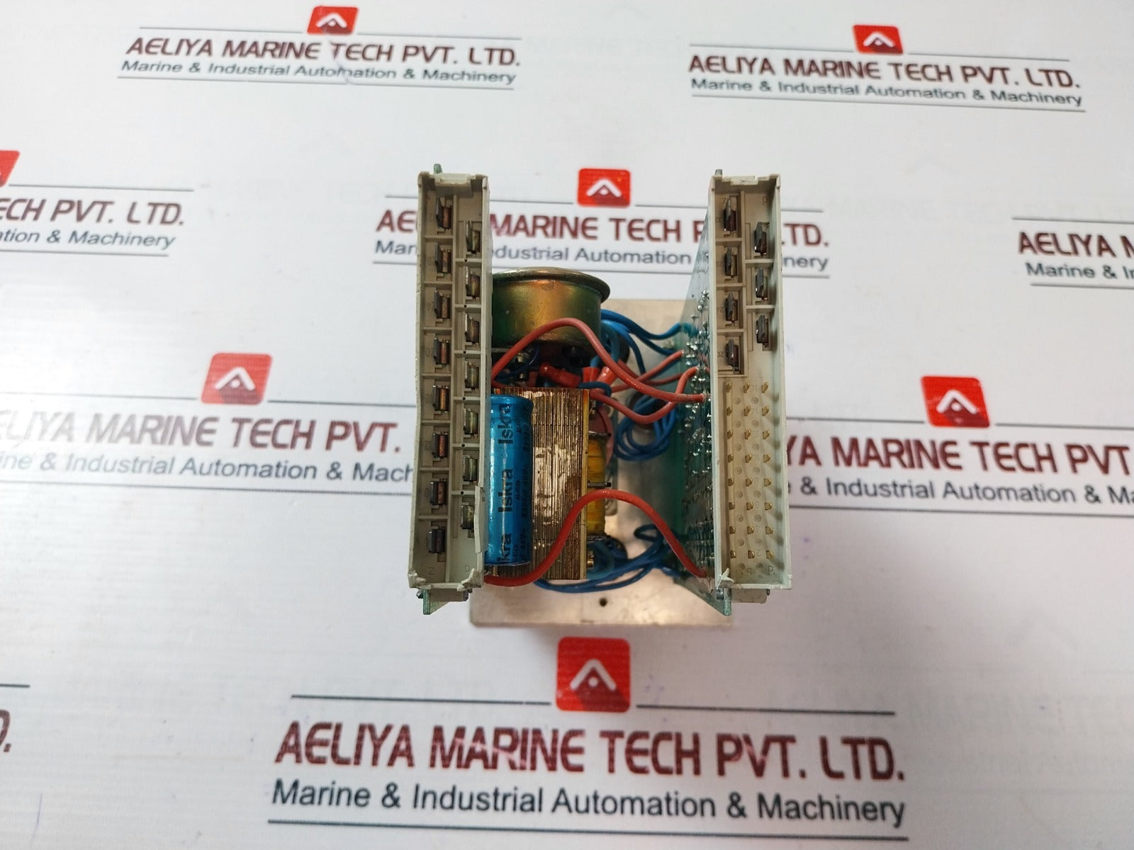 Iskra 413 172 1 Switch Ru-100