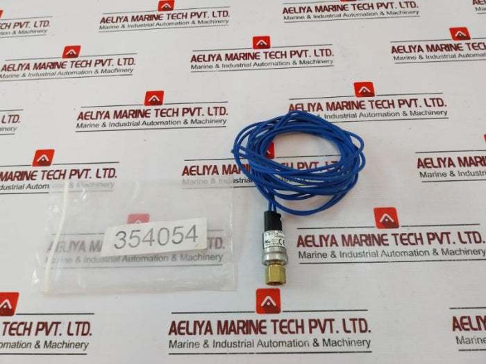 Johnson Controls P100Ap-322 Pressure Sensor 240Vac