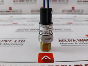 Johnson Controls P100Ap-322 Pressure Sensor 240Vac