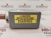 Johnson Controls P47Ga-9 Steam Pressure Limit Controls