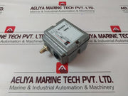 Johnson Controls P77Aaa-9320