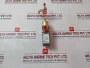 Johnson Controls V46Aa-33 Water Valve