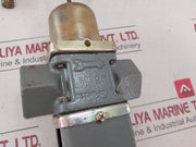 Johnson Controls V47Ad-2 Temperature Actuated Water Valve 115 To 180F