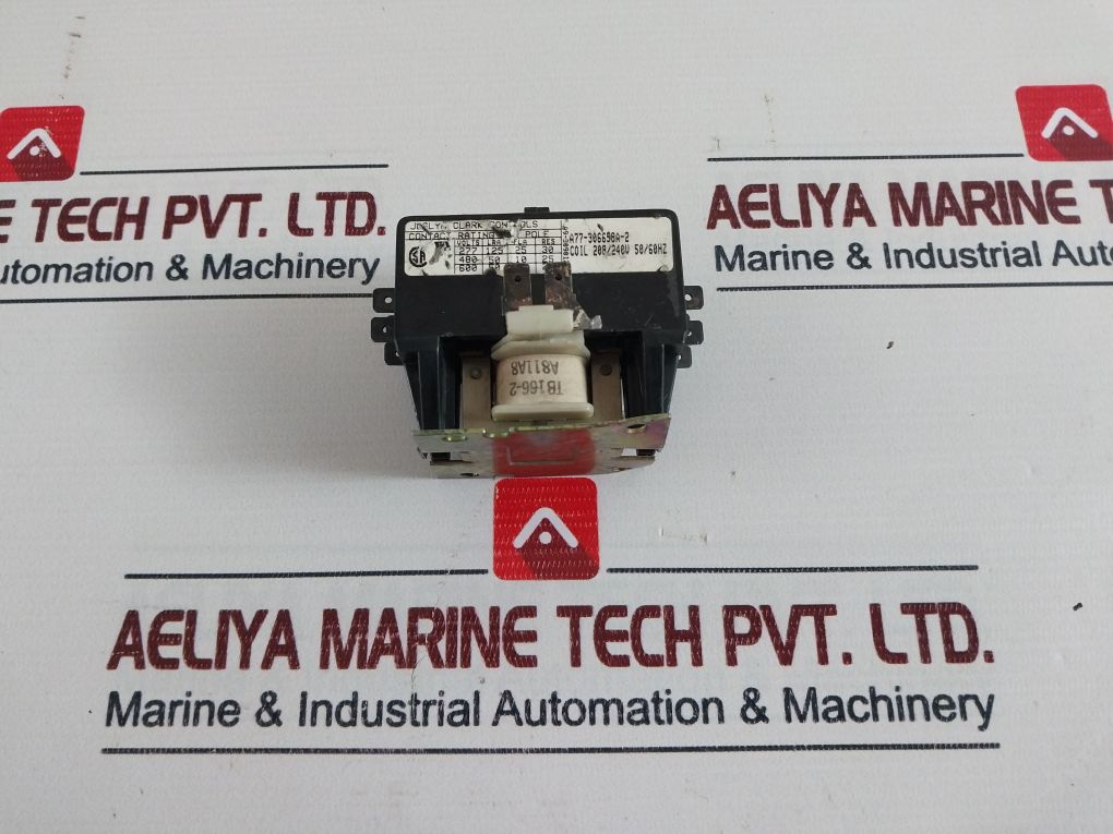 Joslyn A77-306658A-2 Contactor 208/240V 50/60Hz