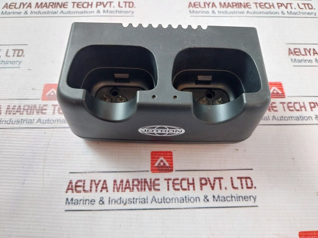 Jotron Rch-20 Battery Charger 12-24 Vdc/ 700 Ma