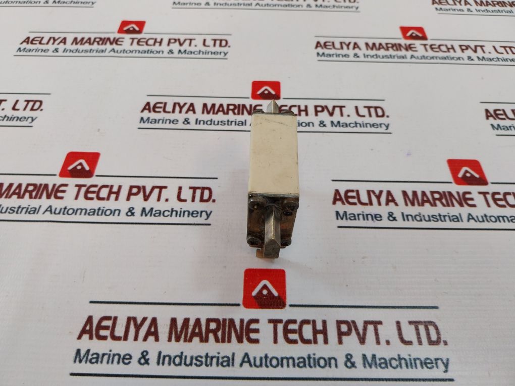Karl Jung Elco Nh00Gl Fuse 25A 500V