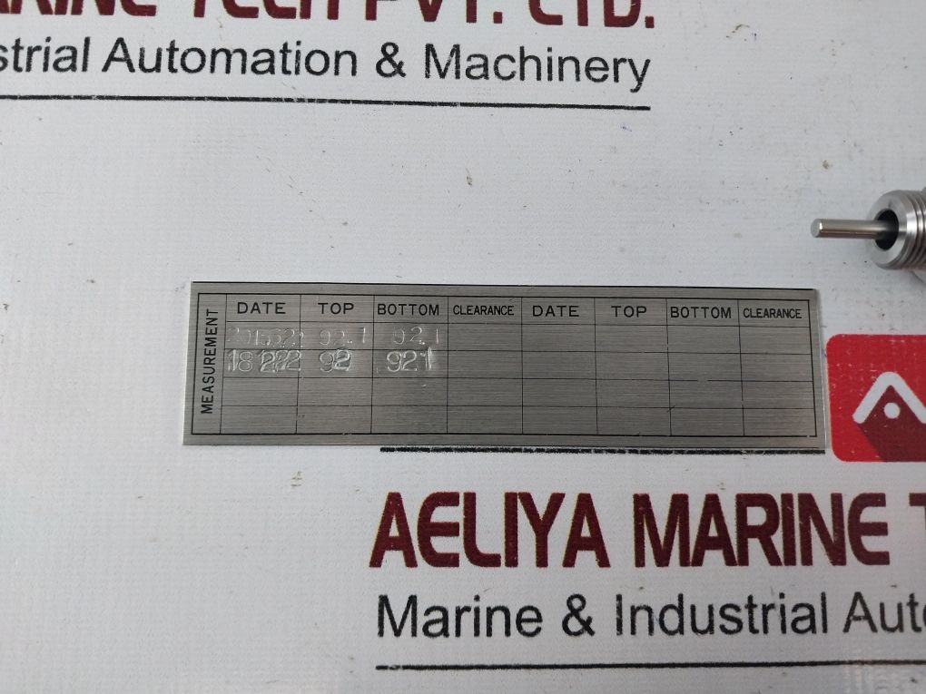 Kemel Compact Seal Wear Down Gauge 5871 – Aeliya Marine