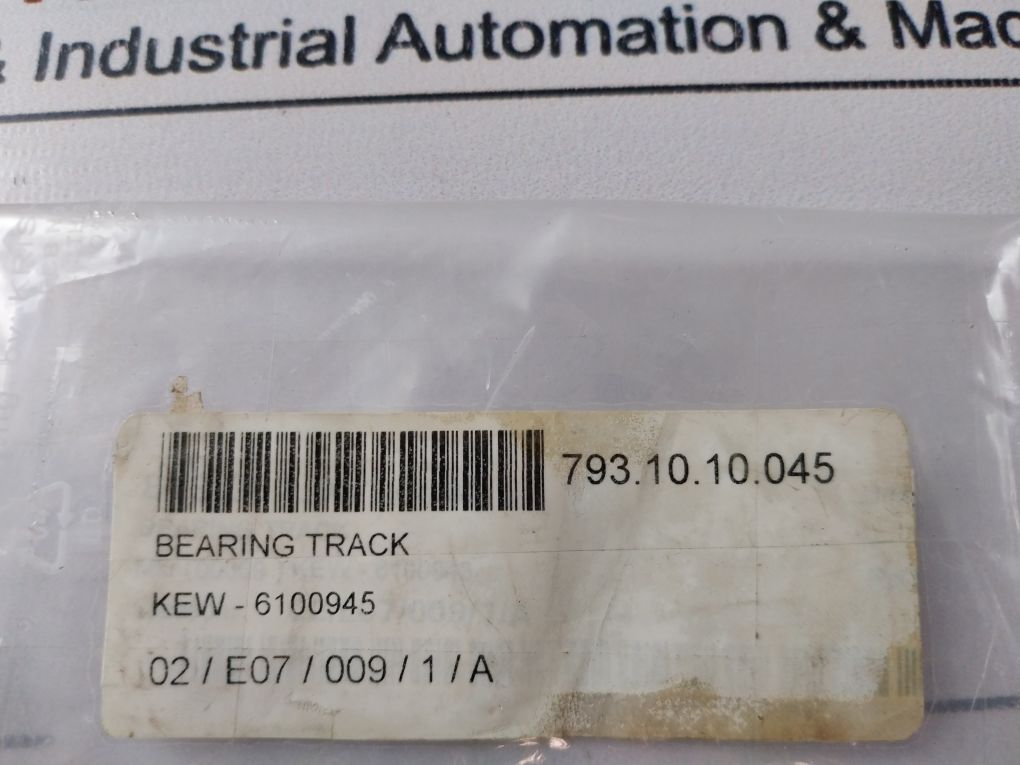 Kew 6100945 Bearing Track