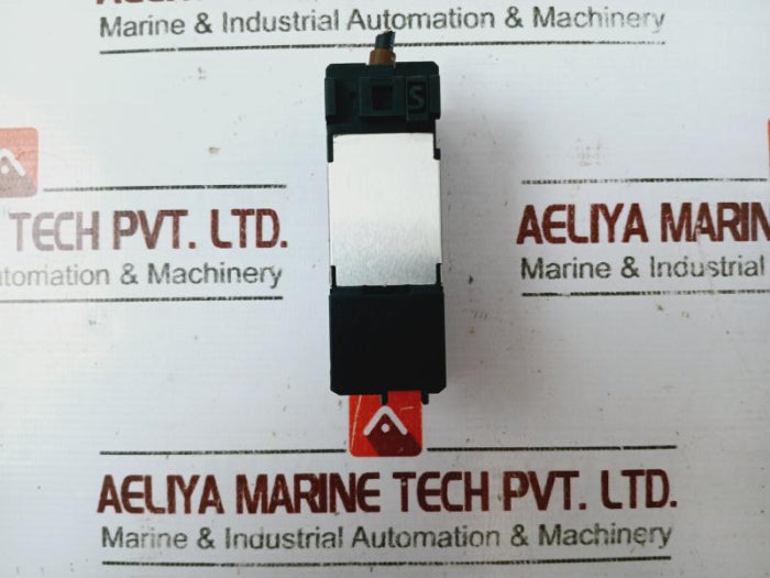 Keyence Gt-71A Contact Sensor Amplifier 24Vdc Class 2