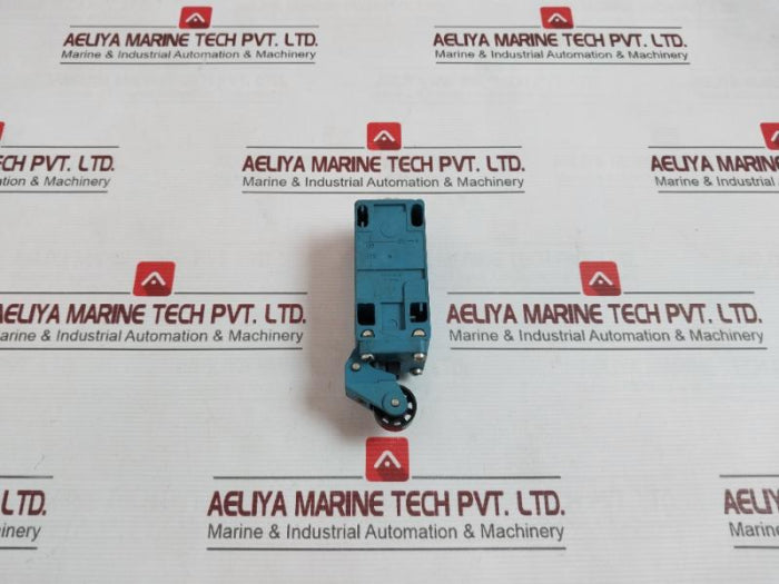 Klockner-moeller At4/11-1/I/Ar Limit Switch Ac-15. 230/400V 6Kv Ip65
