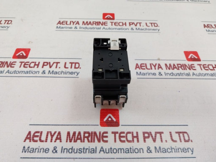 Klockner Moeller Dil00M-01 Contactor 8000V