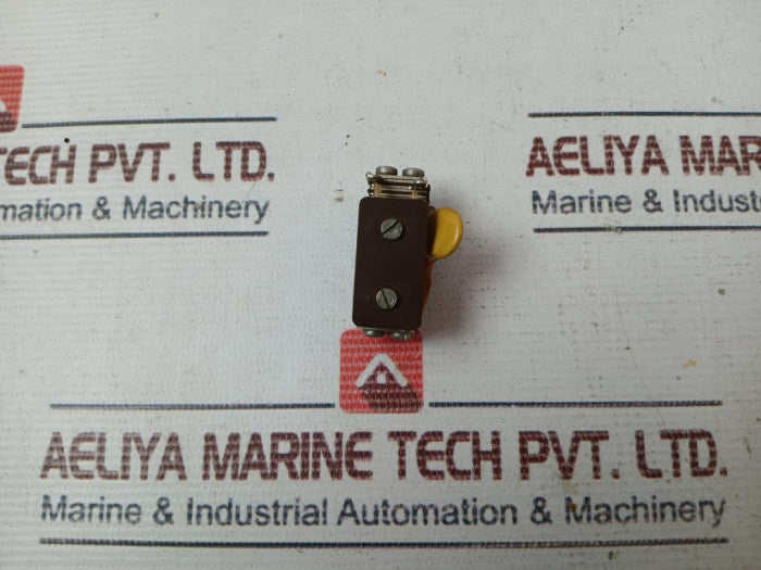 Kohsel 875 Multi‐Pole Electromechanical Relay Coil Armature 150 Ohm 2435010002 E