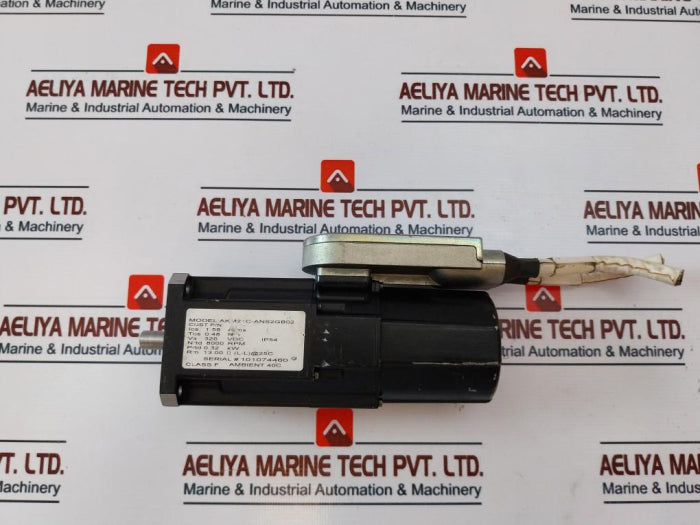 Kollmorgen Akm21C-ans2Gb02 Servomotor 1.58 Arms 0.48 Nm 320 Vdc 8000 Rpm