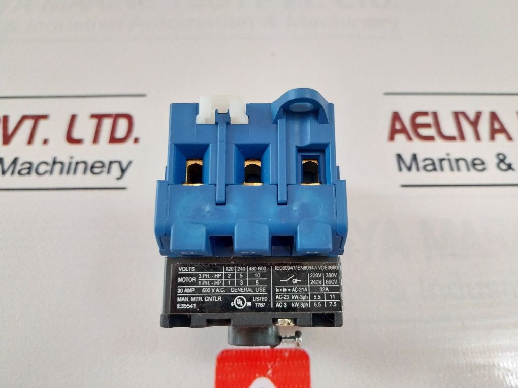 Kraus & Naimer Kg 32 Main Switch 30 Amp 600Vac