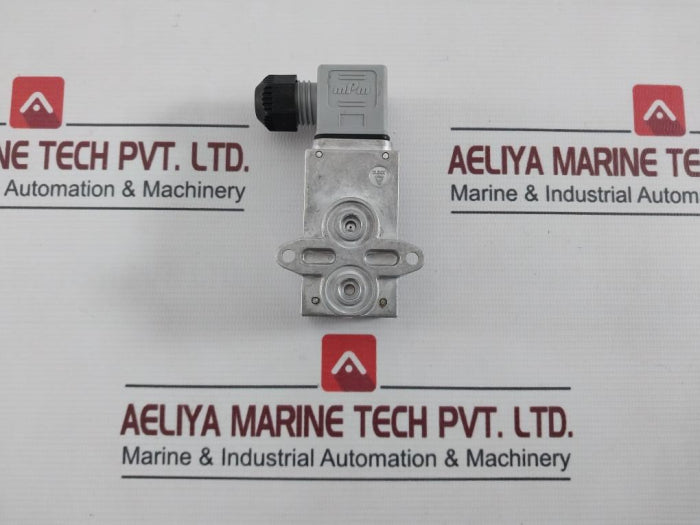 kromschroder-dg110vc1-6w-gas-pressure-switch-ip54-30-110-mbar