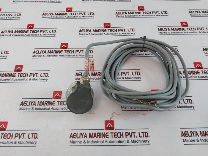 Kubler 8.5000.835B.1000.0050 Encoder 10-30 Vdc 100 Ma