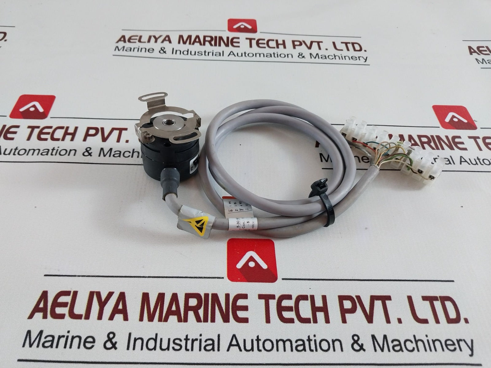 Kubler T8.3720.5331.1024 Encoder 186662 5-30 Vdc