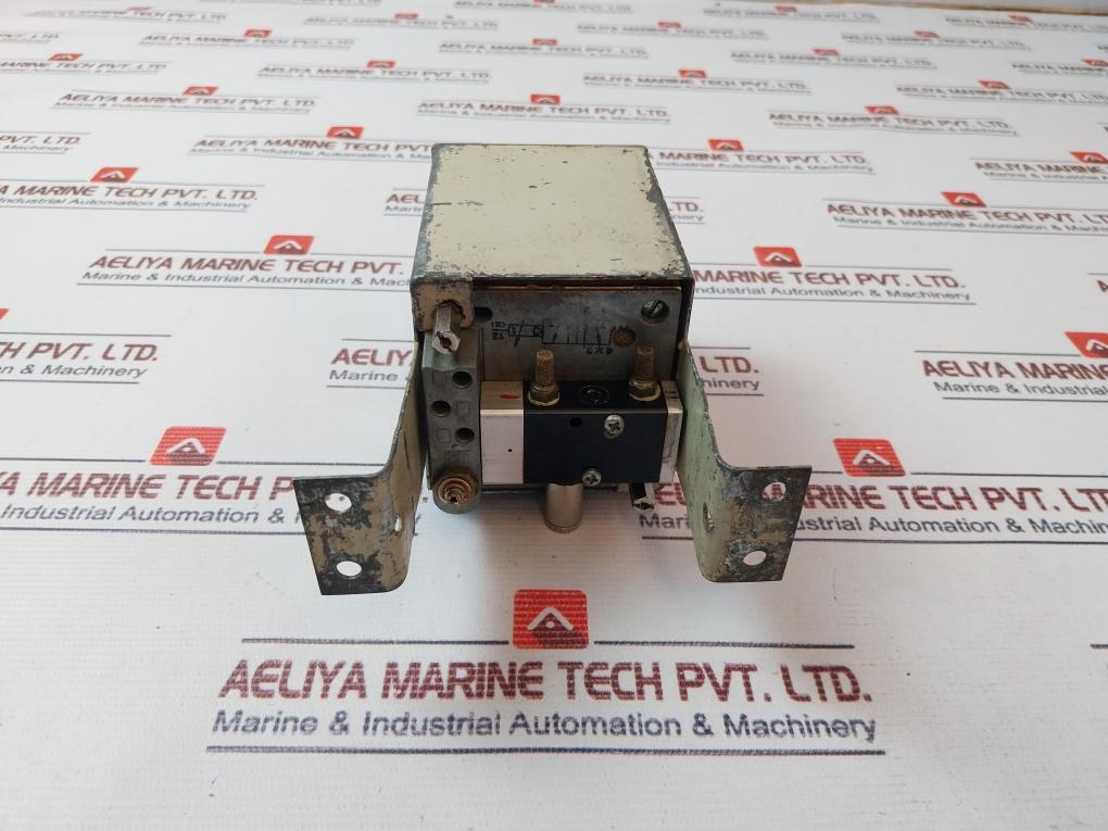 Kuhnke 54.023 Pneumatic Timer 1-10 Min