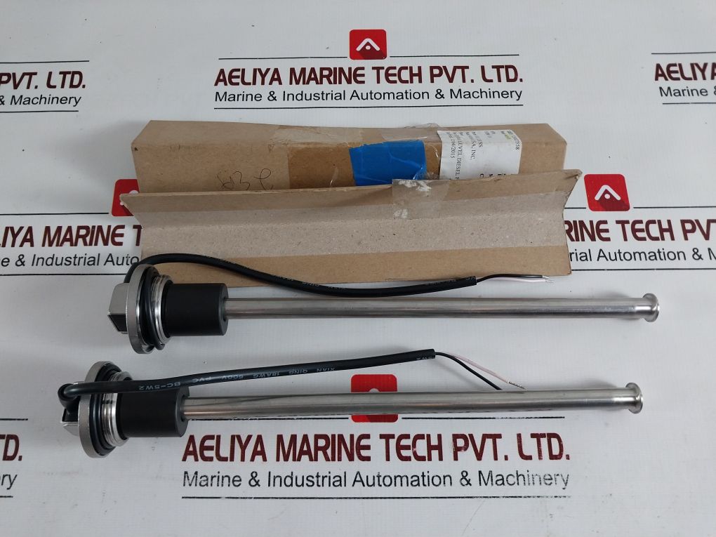 Wema Kus S3U 12 15 W18 Level Diesel Fuel Or Water 12 In Sensor