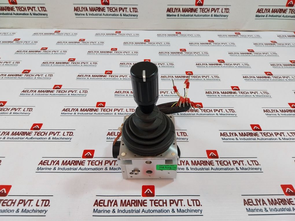 Kwant Controls 346.639-11 Joystick Controller 019329