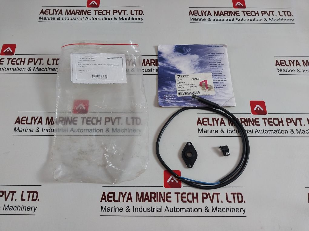 Landis & Gyr Qrb1 A-a070B70A Flame Sensor With Cable/Photo Resistor