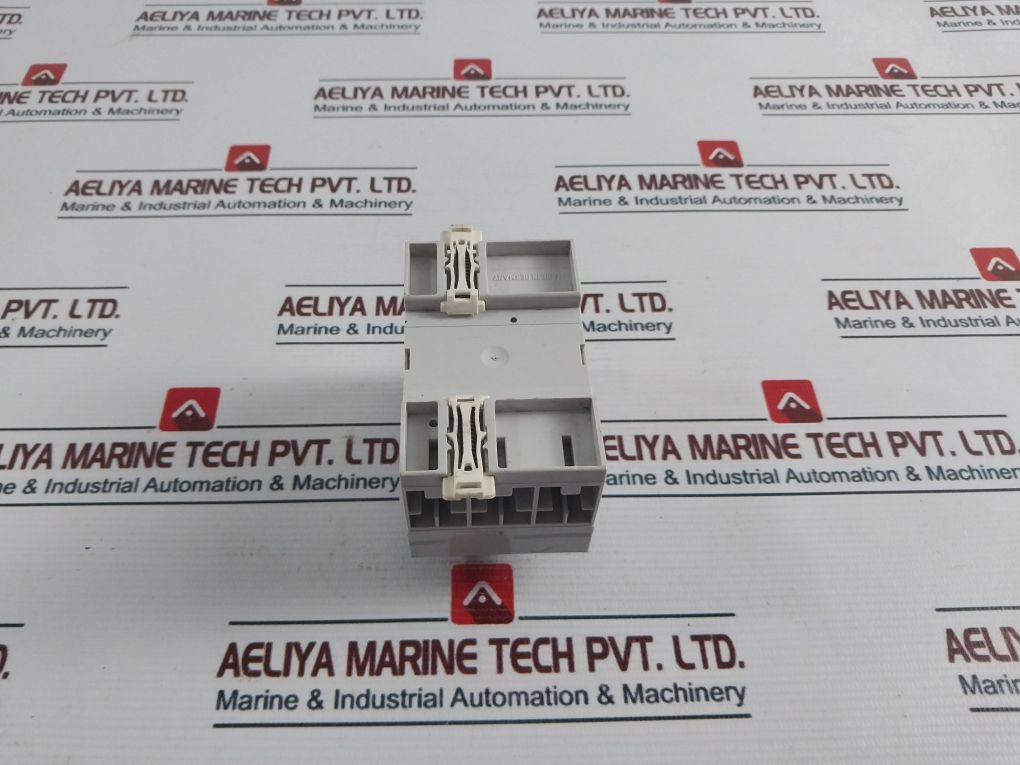 Legrand 037 53 Microrex Qt31 Timer Switch 16A 230V 50/60Hz