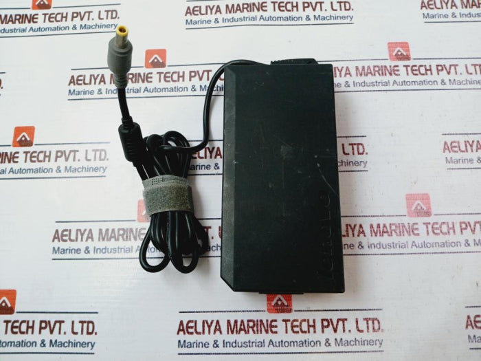Lenovo 42T5284 Ac Adapter Charger Rev 01 50/60Hz