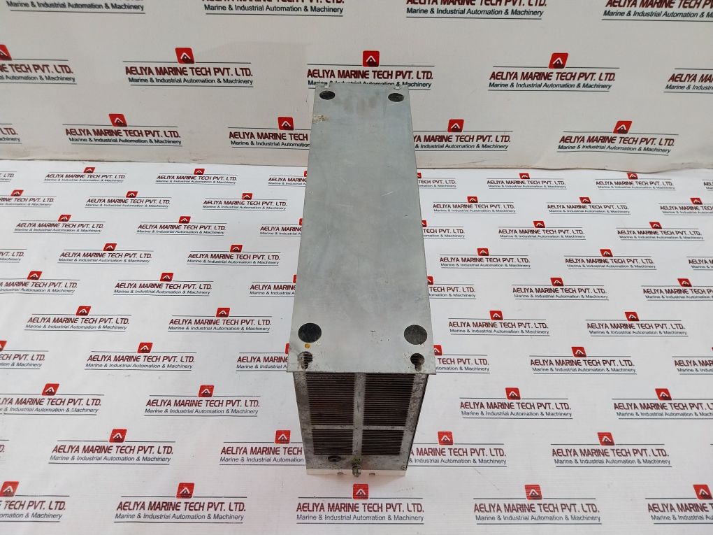 Lenze 9210 Power Supply 33.9215 E. 20A 480V Dc650V