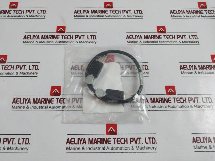 Leoni L45593-e101-d5 Bladestack Cable Assembly 0.5 Meter Rev B0