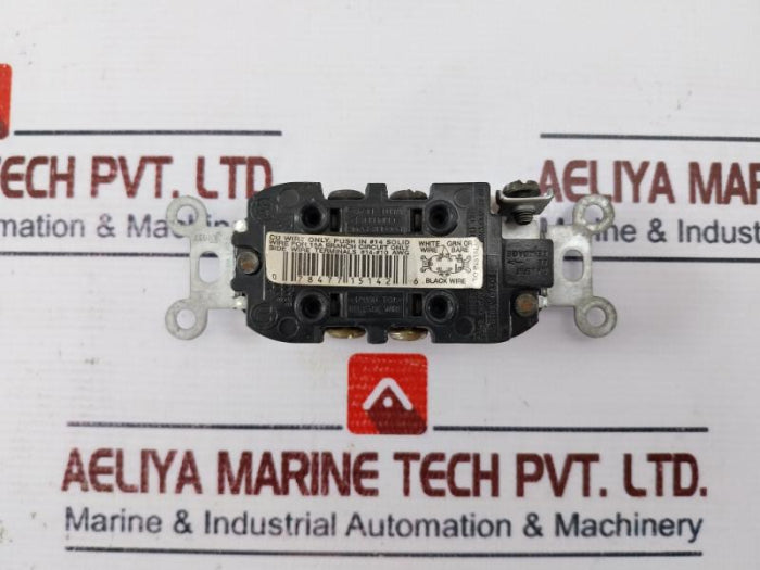 Leviton Duplex Receptacle 15A 125V