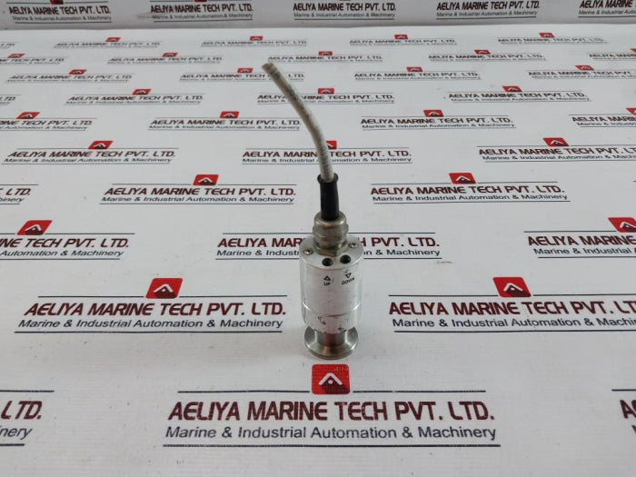 Leybold Di 2000  Vacuum Sensor 12-30 Vdc