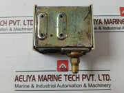 Linero Controls Hs-230 Pressure Control Switch 5-30 Kgf/Cm2 Ac 125V/250V Used