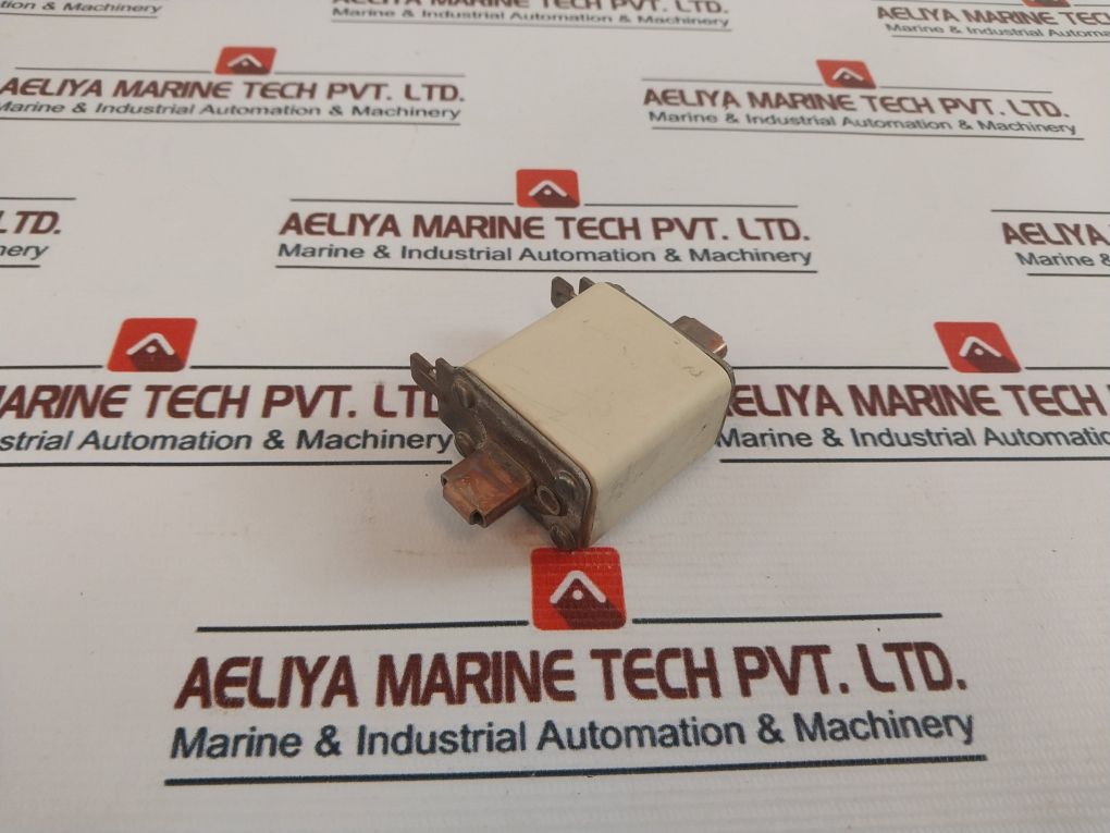 Lk-nes 171 A 4212 Universal Fuse 35A 500V