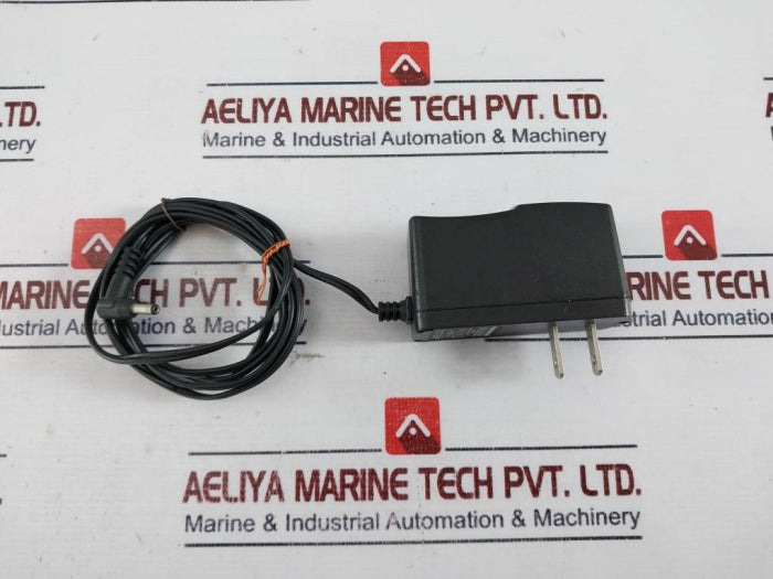 Lk-sa-05-2600-ju Switching Power Adapter 100-240V~0.5A Max 50/60 Hz +5V---2.6A