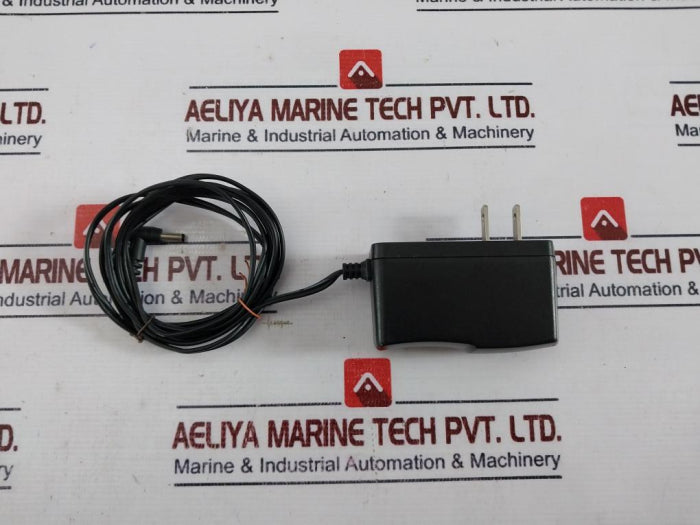 Lk-sa-05-2600-ju Switching Power Adapter 100-240V~0.5A Max 50/60 Hz +5V---2.6A