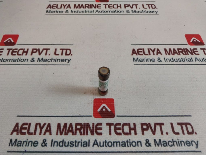 Lot Of 10X Ferraz C63211 Fuse 500V~