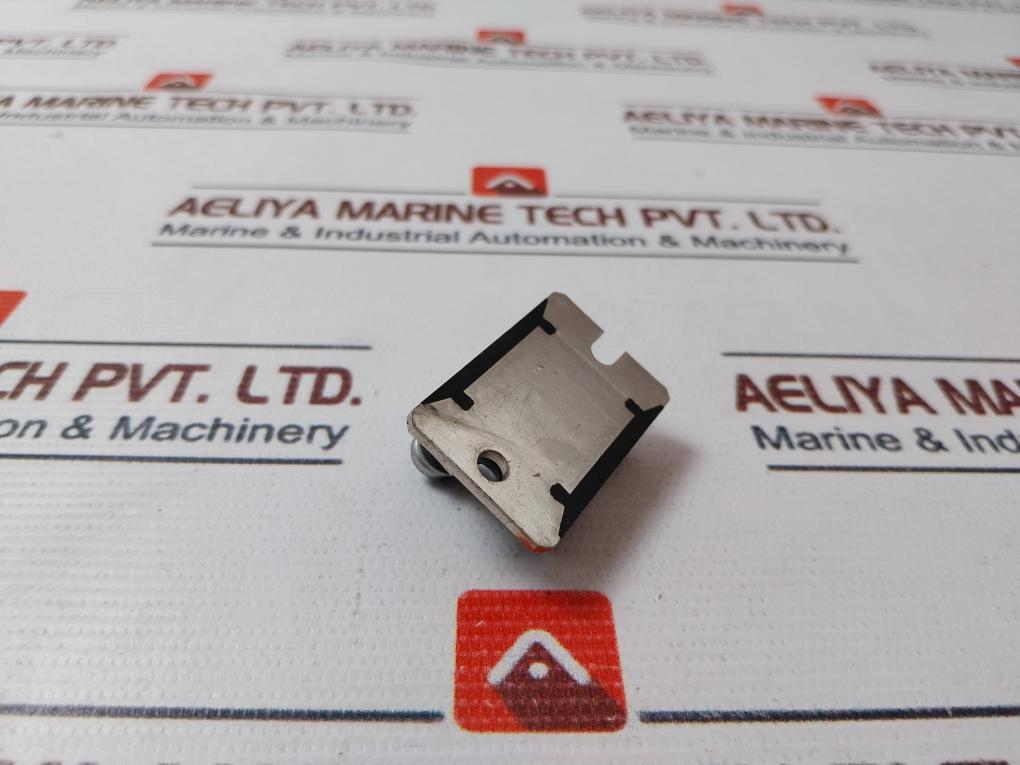 Lot Of 12X Ebg Gxp/1/U/S 25Rk Power Resistor 00583Lf