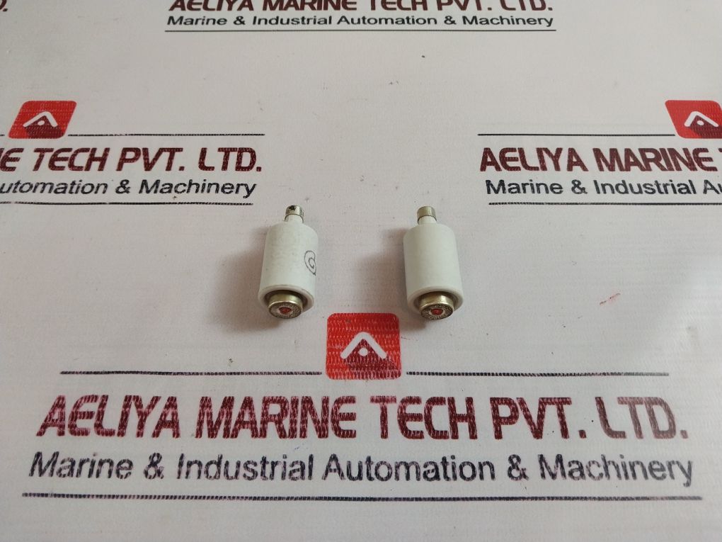 Lot Of 2X 10/500 Bottle Fuse 2410