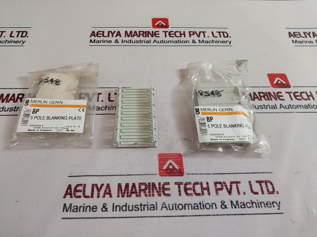 Lot Of 2X Merlin Gerin 68991 5 Pole Blanking Plate