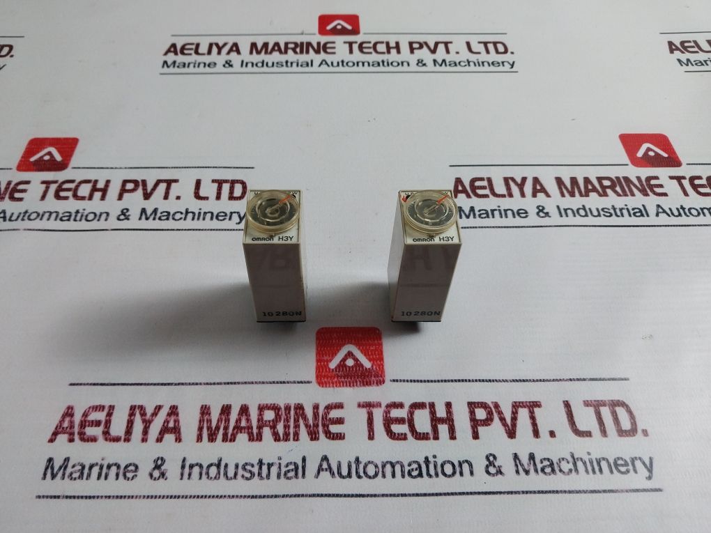 Lot Of 2X Omron H3Y-2 Timer 0-30Sec 24Vac