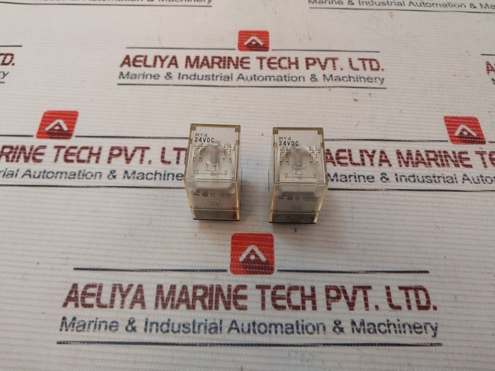 Lot Of 2X Omron My4 Relay 5A 250Vac