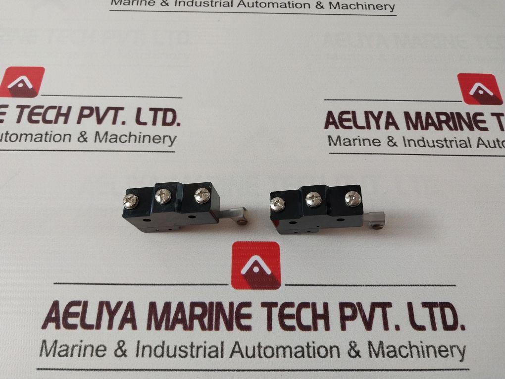 Lot Of 2X Omron Z-15Gw2-b Limit Switch