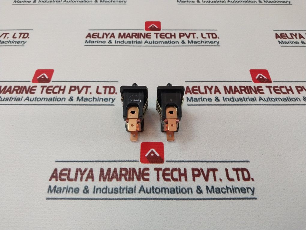 Lot Of 3X Carling 10A-250 Vac Momentary Rocker Switch 10-20A 125-250 Vac