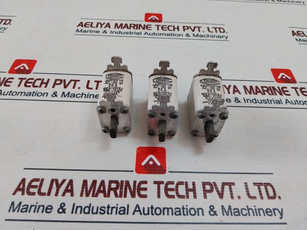 Lot Of 3X Crady Ac-00 Gl Fuse