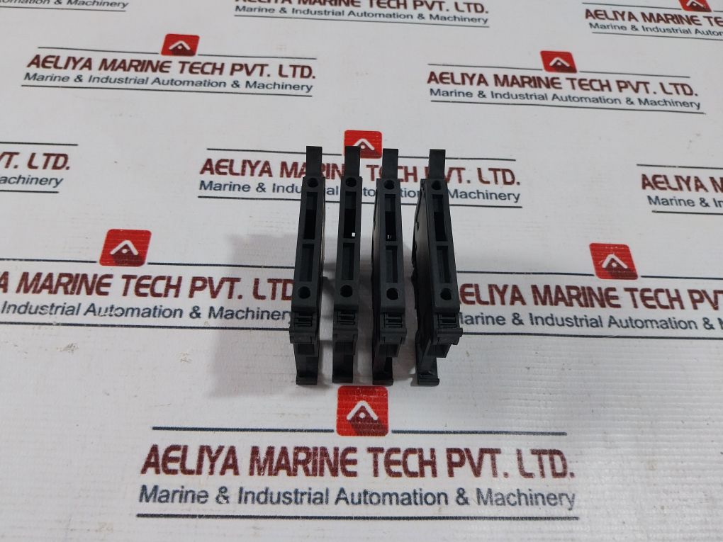 Lot Of 4X Phoenix Contact Uk 5-hesi Fuse Modular Terminal Block 3004100
