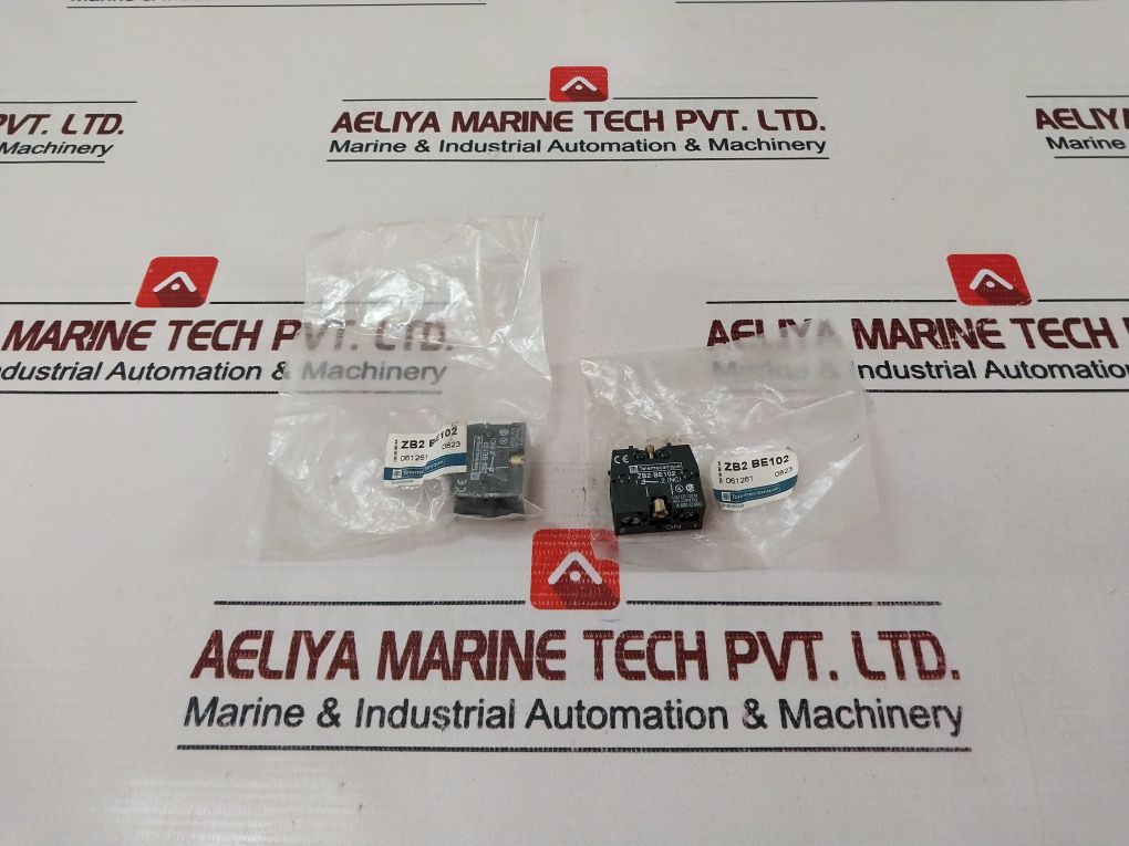 Lot Of 4X Telemecanique Zb2-be102 Contact Block 600V 6Kv