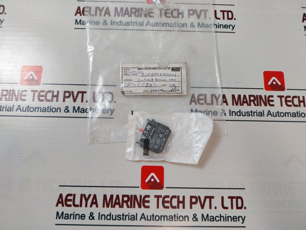 Lot Of 5X Eaton E22B1 Push Button Contact Block